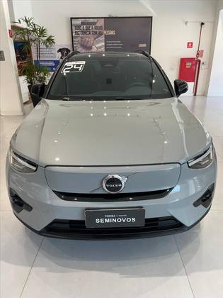 VOLVO XC40 P6 RECHARGE ELECTRIC PLUS
